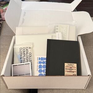 Cloth and paper December sub box -Stationery Set